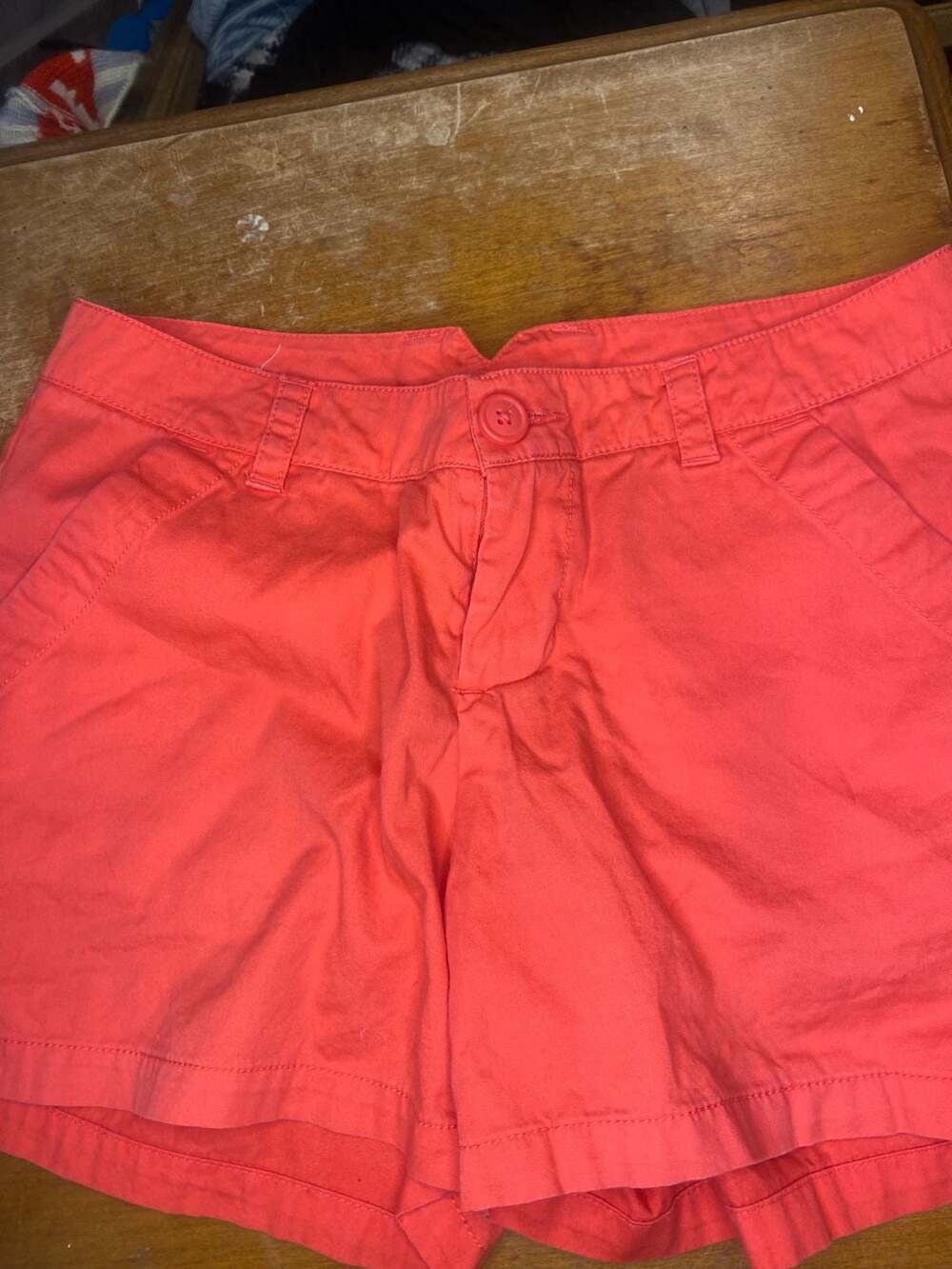 Columbia Coral Chino Shorts Size 4